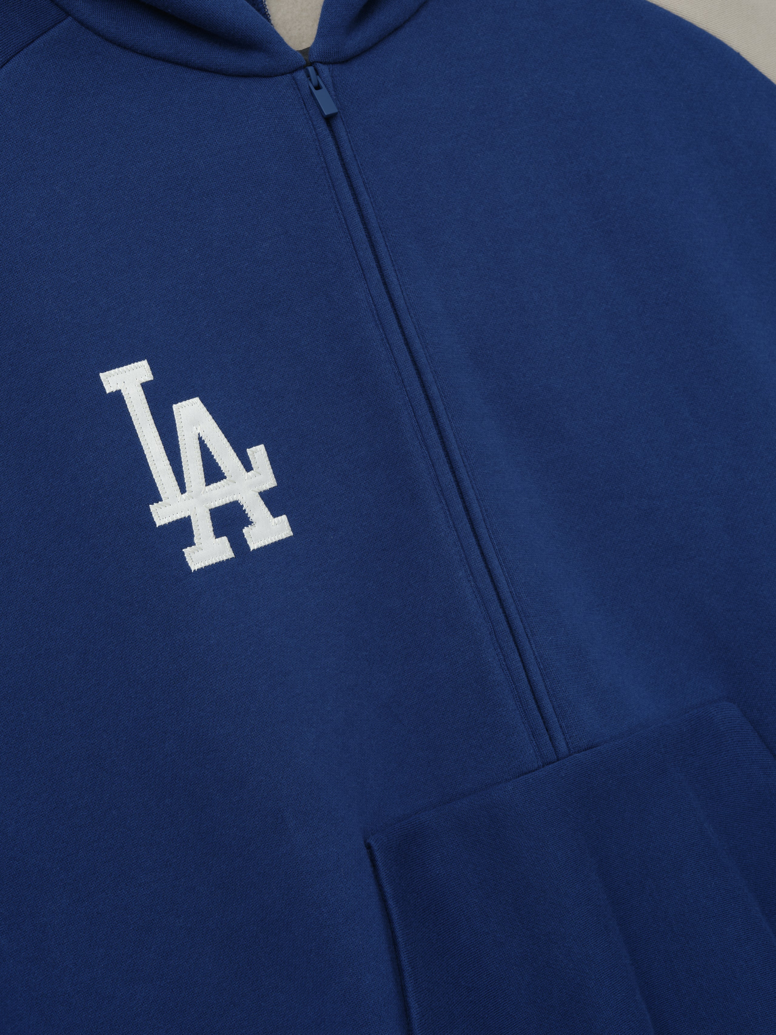 Dodgers Raglan Half Zip Sport Hoodie - Image 6